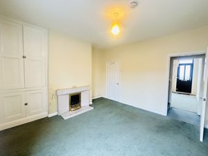 Lounge- click for photo gallery